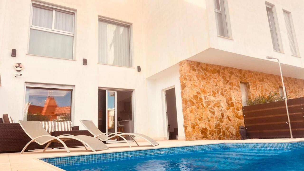 Luxury Villa Torrevieja With Swimmingpool Exteriér fotografie